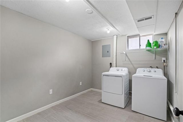 912 NE 108th Terrace, Kansas City, MO 64155