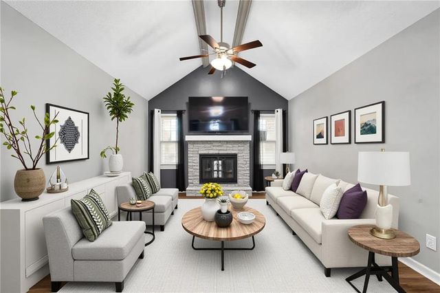 912 NE 108th Terrace, Kansas City, MO 64155