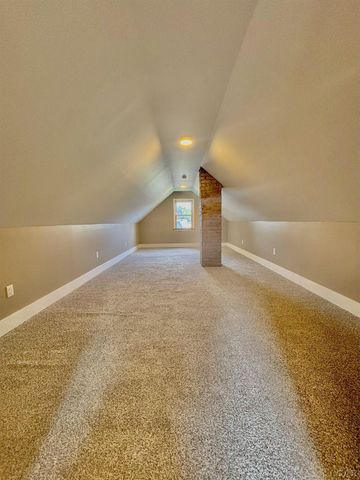 105 S Monroe Street, Blissfield, MI 49228