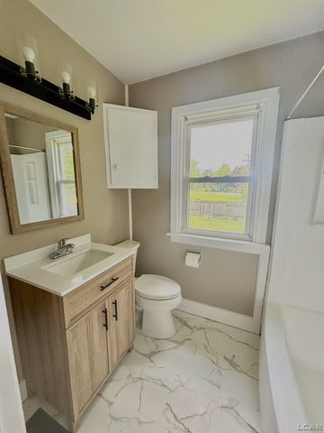 105 S Monroe Street, Blissfield, MI 49228