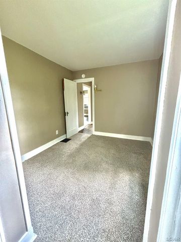 105 S Monroe Street, Blissfield, MI 49228