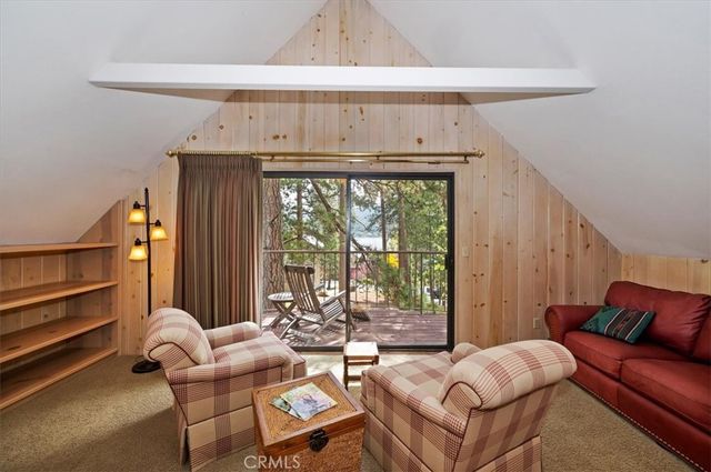 28018 Peninsula, Lake Arrowhead, CA 92352