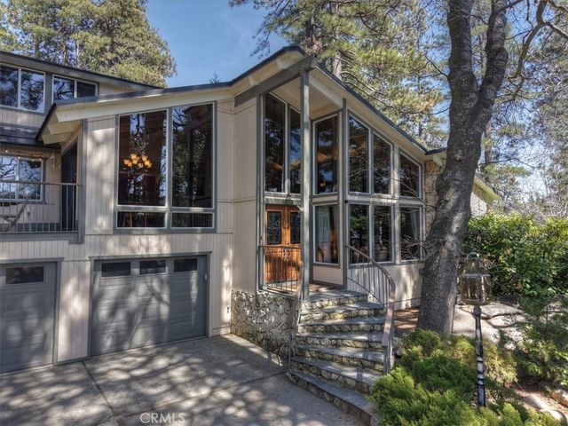28018 Peninsula, Lake Arrowhead, CA 92352