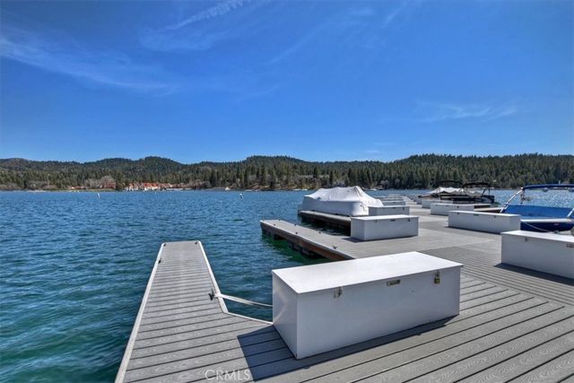 28018 Peninsula, Lake Arrowhead, CA 92352