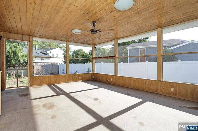 27 BRIARCLIFF Road, Hillsdale, NJ 07642