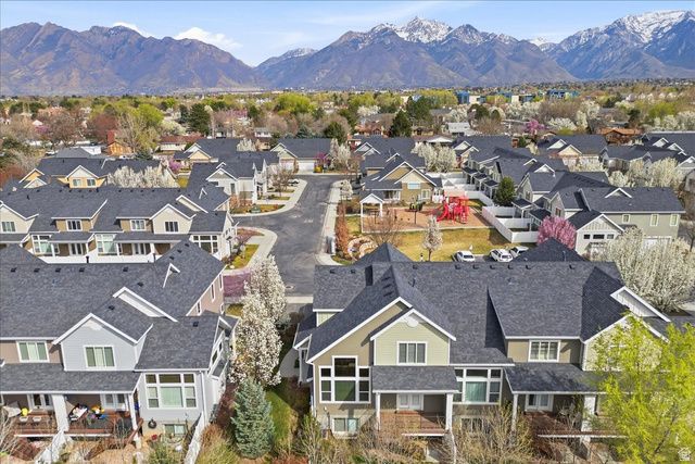 7856 S FARM HOUSE, Midvale, UT 84047