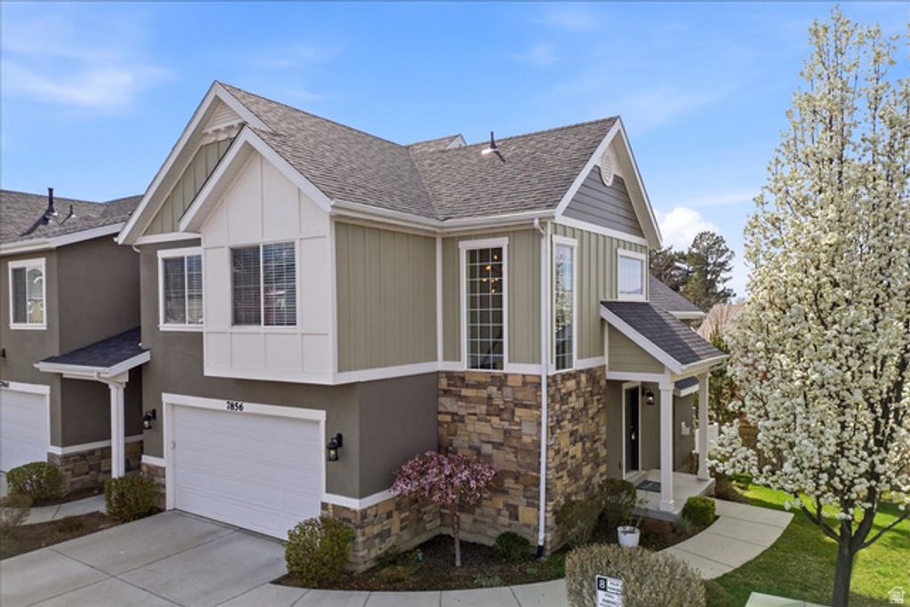 7856 S FARM HOUSE, Midvale, UT 84047