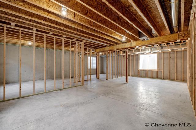 4069 ARROWHEAD TRL, Cheyenne, WY 82001
