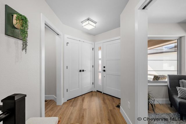 4069 ARROWHEAD TRL, Cheyenne, WY 82001