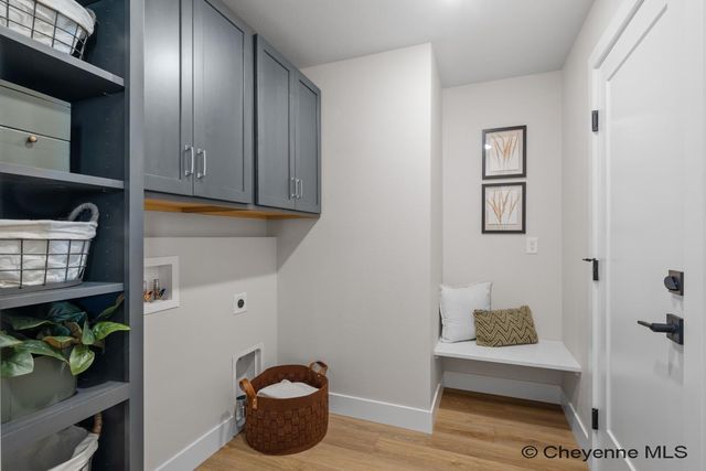4069 ARROWHEAD TRL, Cheyenne, WY 82001