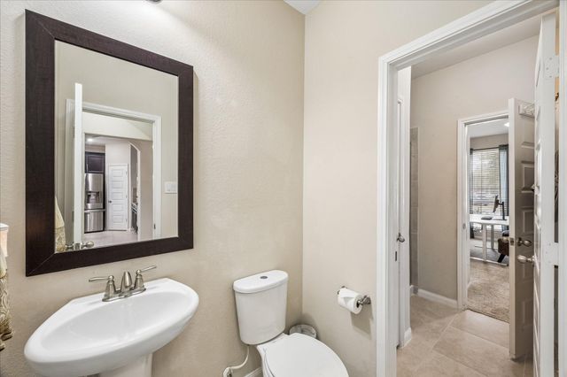 2207 Hannah Creek Court, Pearland, TX 77089