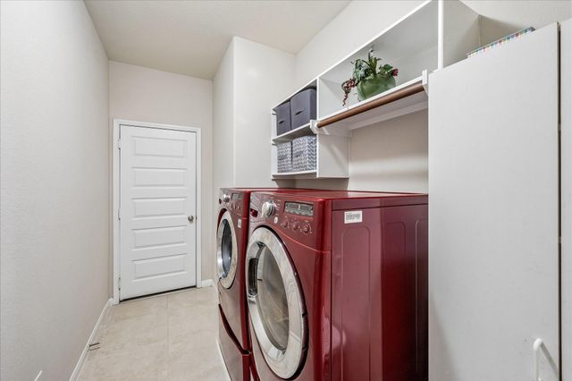2207 Hannah Creek Court, Pearland, TX 77089