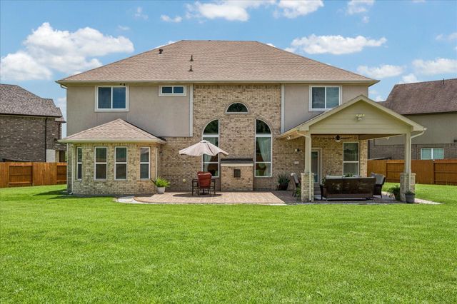 2207 Hannah Creek Court, Pearland, TX 77089