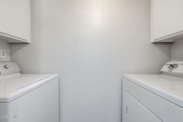 1505 E SOUTHERN Avenue, Tempe, AZ 85282
