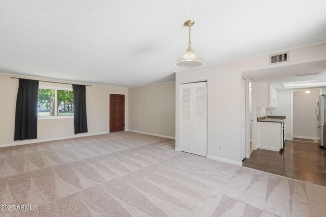 1505 E SOUTHERN Avenue, Tempe, AZ 85282