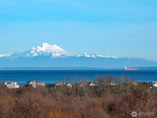 293 Moonlight Drive, Sequim, WA 98382