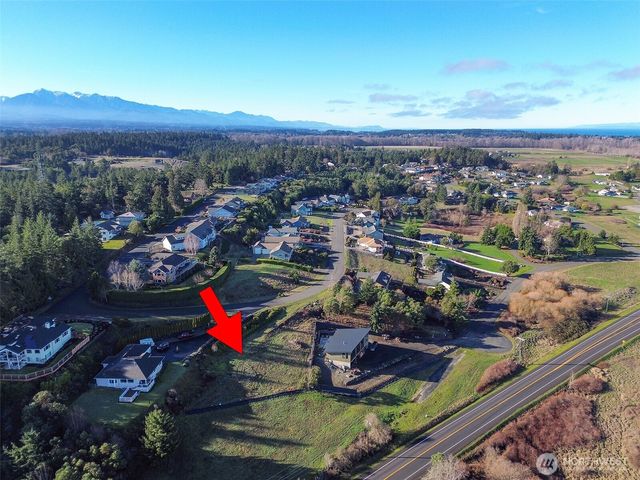 293 Moonlight Drive, Sequim, WA 98382