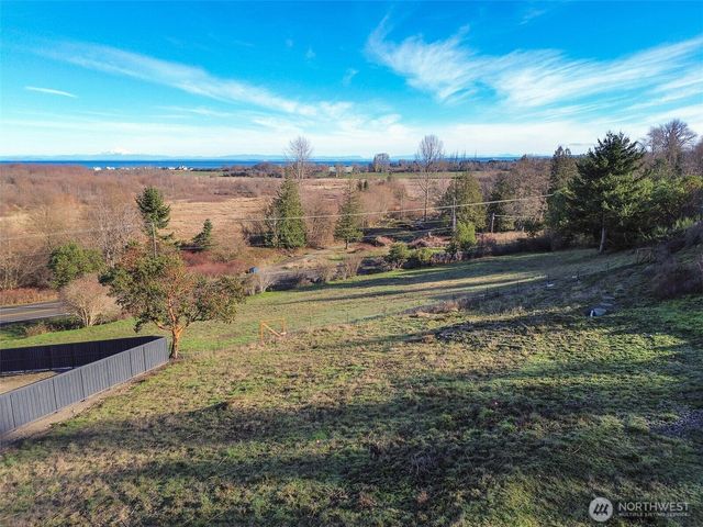 293 Moonlight Drive, Sequim, WA 98382