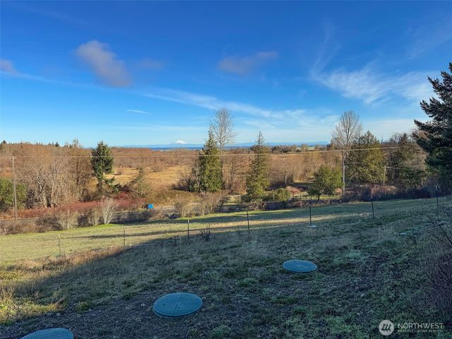293 Moonlight Drive, Sequim, WA 98382