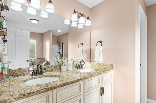 1865 Morningside Falls Boulevard, Blue Eye, MO 65611