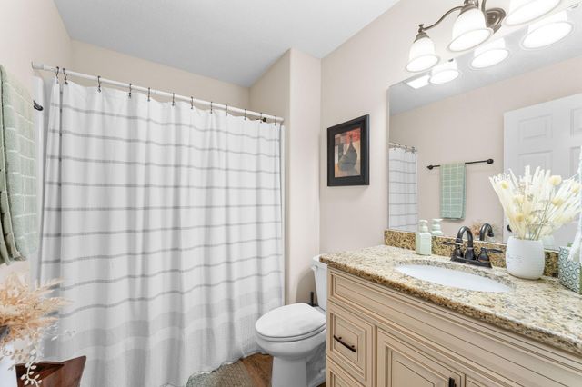 1865 Morningside Falls Boulevard, Blue Eye, MO 65611