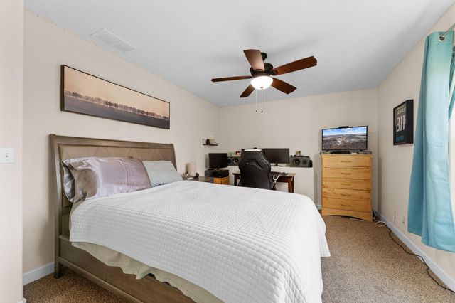 1865 Morningside Falls Boulevard, Blue Eye, MO 65611