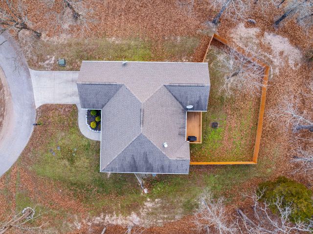 1865 Morningside Falls Boulevard, Blue Eye, MO 65611