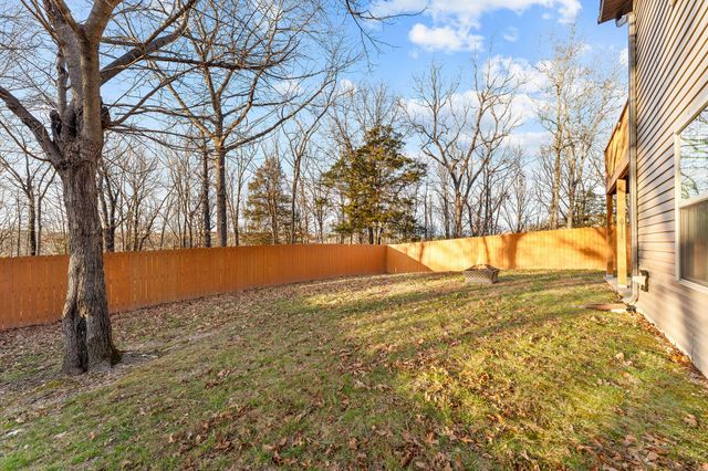 1865 Morningside Falls Boulevard, Blue Eye, MO 65611