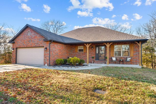 1865 Morningside Falls Boulevard, Blue Eye, MO 65611