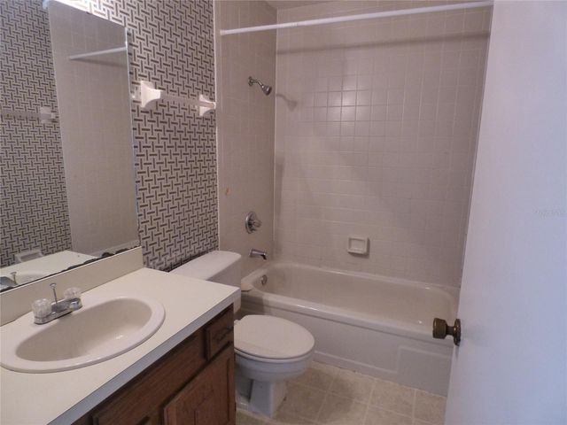4700 JASMINE CREEK LANE 1512, Orlando, FL 32811