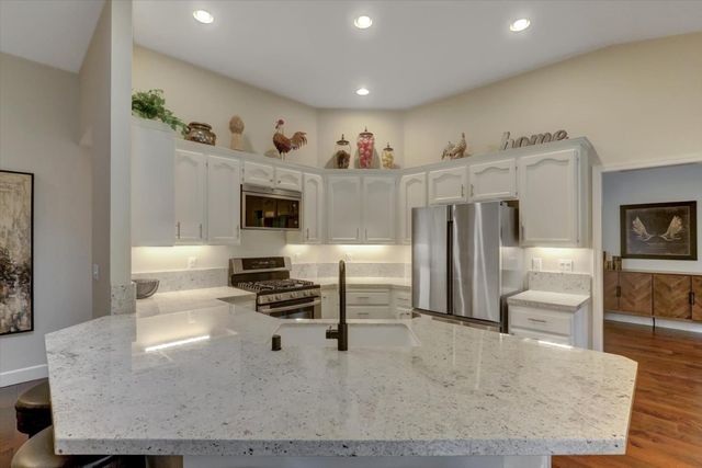 151 Holbrooke way, Grass Valley, CA 95945