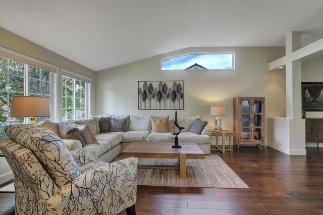 151 Holbrooke way, Grass Valley, CA 95945