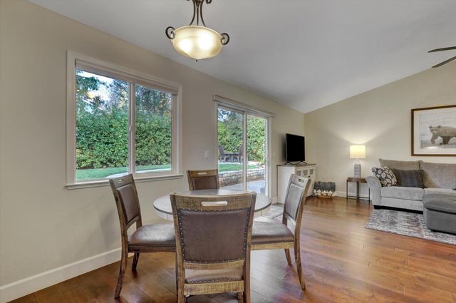 151 Holbrooke way, Grass Valley, CA 95945