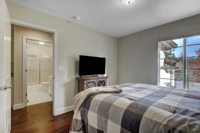 151 Holbrooke way, Grass Valley, CA 95945