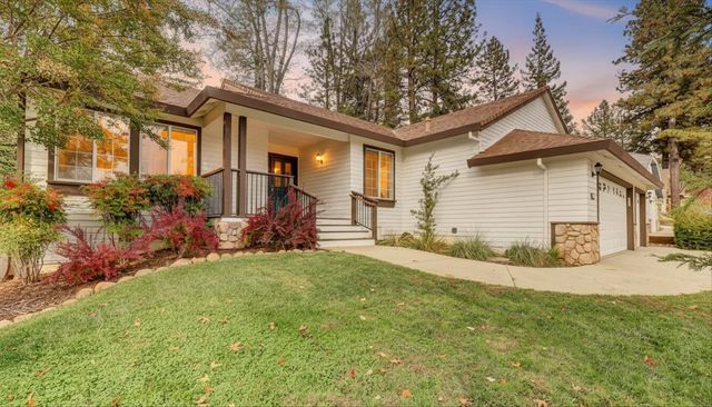 151 Holbrooke way, Grass Valley, CA 95945