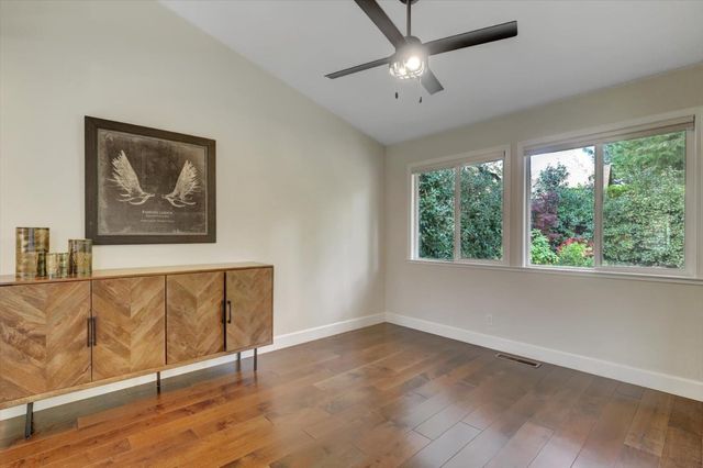 151 Holbrooke way, Grass Valley, CA 95945