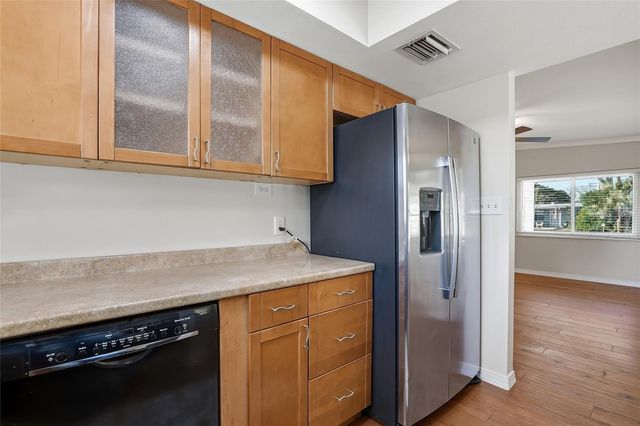 4400 13TH AVENUE N, St Petersburg, FL 33713