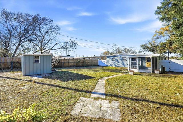 4400 13TH AVENUE N, St Petersburg, FL 33713