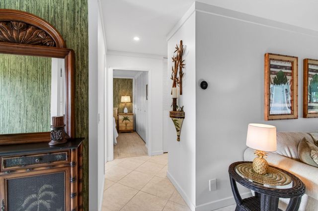 2533 Dudley Dr W Unit E, West Palm Beach, FL 33415