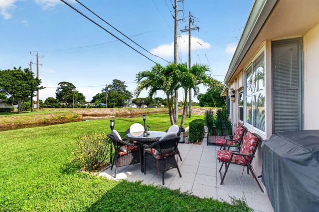 2533 Dudley Dr W Unit E, West Palm Beach, FL 33415