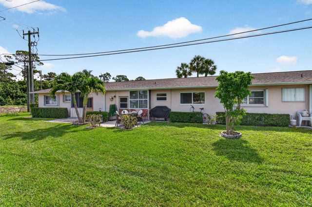 2533 Dudley Dr W Unit E, West Palm Beach, FL 33415