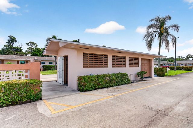 2533 Dudley Dr W Unit E, West Palm Beach, FL 33415