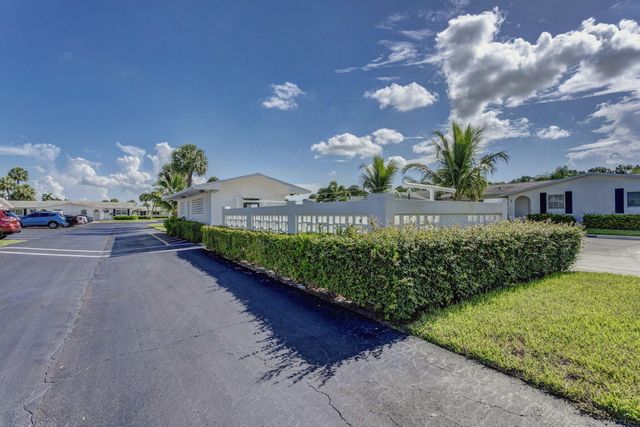 2533 Dudley Dr W Unit E, West Palm Beach, FL 33415