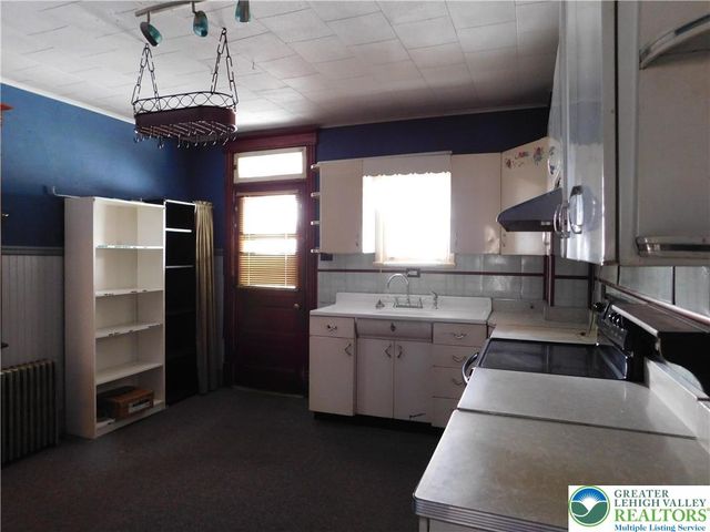 103 East Amidon Street, Summit Hill Boro, PA 18725