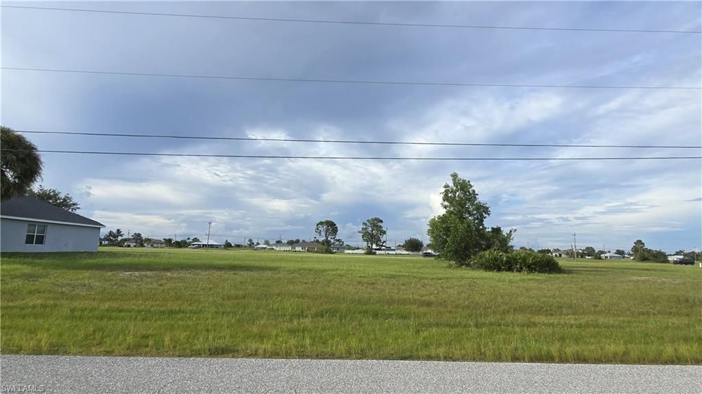617 NW 15th TER, CAPE CORAL, FL 33993 — photo 3
