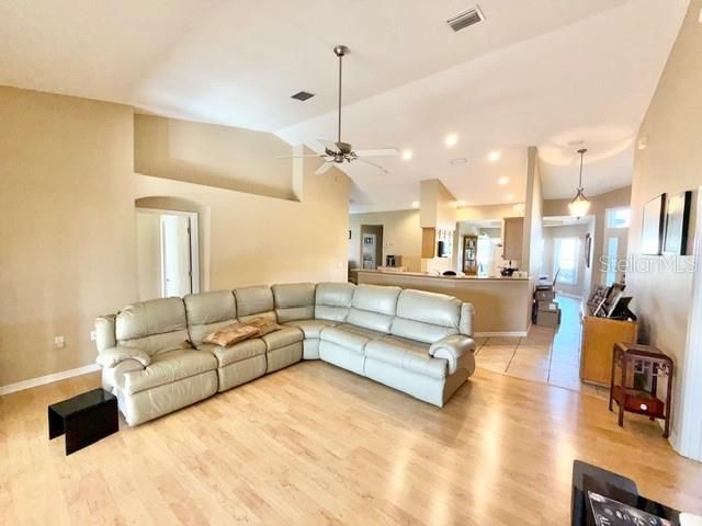 319 GREEN REED ROAD, Debary, FL 32713