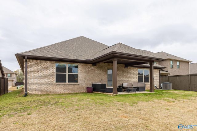103 Hillis Lane, Hazel Green, AL 35750