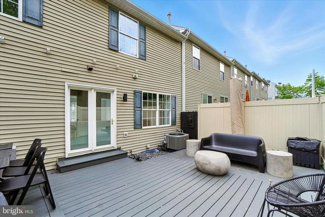 156 COUNTRY RIDGE DR, Red Lion, PA 17356