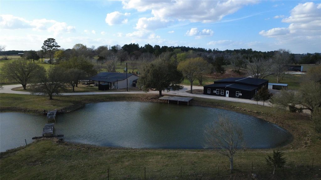 7399 County Road 215, Anderson, TX 77830