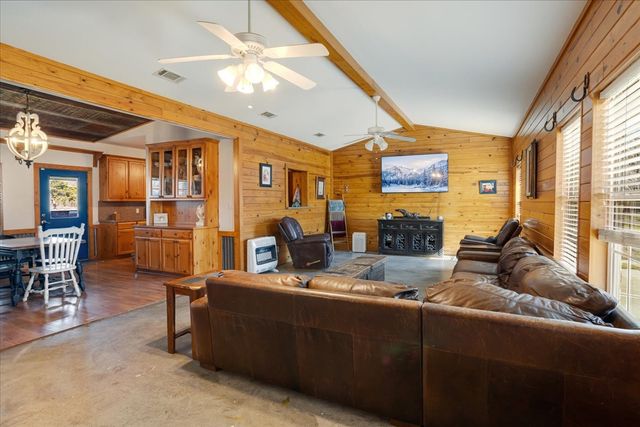 5408 FM 1569, Farmersville, TX 75442